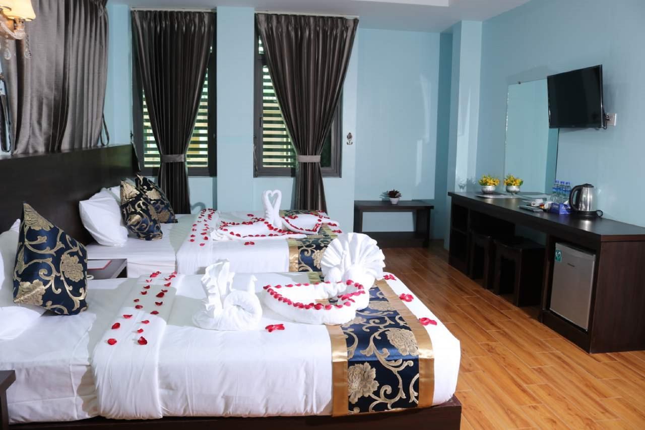 Hotel San Taw Win Pathein Esterno foto