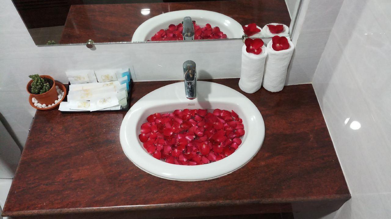 Hotel San Taw Win Pathein Esterno foto