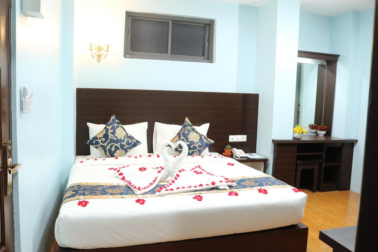 Hotel San Taw Win Pathein Esterno foto