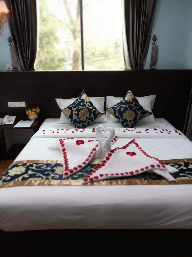 Hotel San Taw Win Pathein Esterno foto